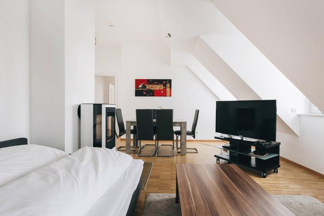 Dill Apartment Frauenkirchenblick Dresde Extérieur photo